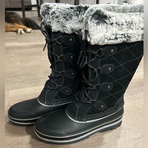 Khombu Winter Boots